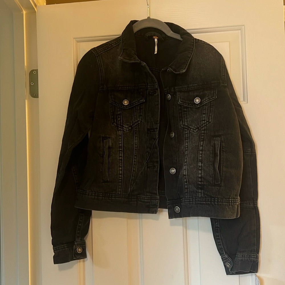 Free People black NWT denim jacket XS